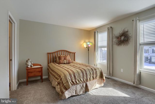 1520 ZESTAR DR, Mechanicsburg, PA 17055