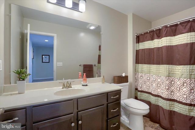 1520 ZESTAR DR, Mechanicsburg, PA 17055