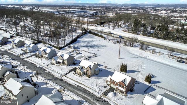 1520 ZESTAR DR, Mechanicsburg, PA 17055