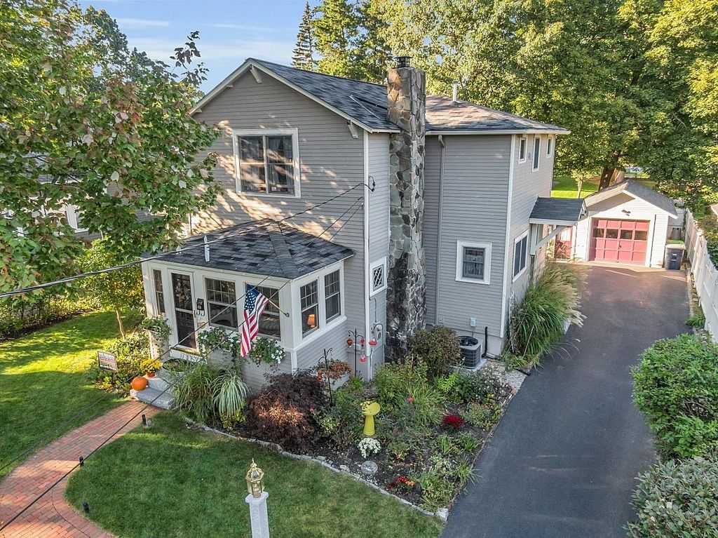 26 Beauview Avenue, Nashua, NH 03064