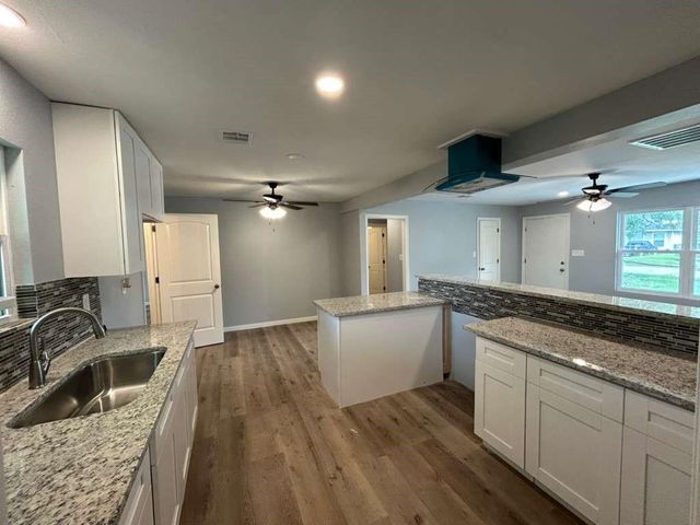 3017 Nita Street, Houston, TX 77051