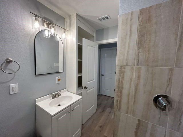 3017 Nita Street, Houston, TX 77051