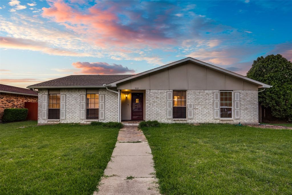 3121 Fieldview Drive, Garland, TX 75044