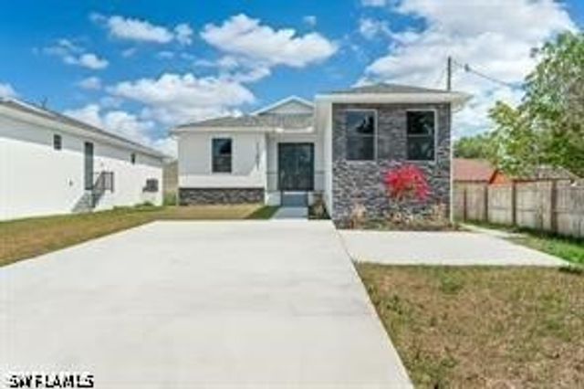 11681 Pawley AVE, Bonita Springs, FL 34135