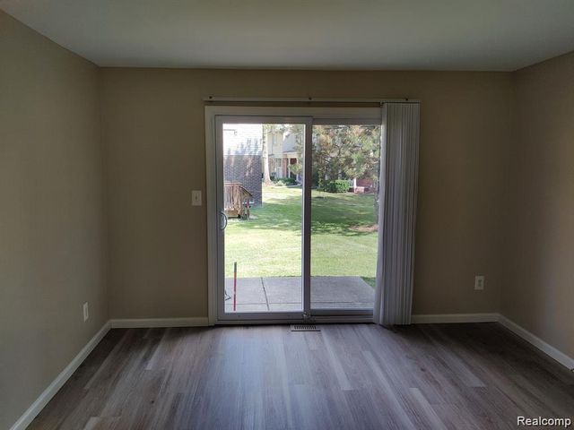 1979 E Franklin Drive, Canton, MI 48187