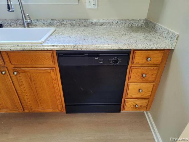 1979 E Franklin Drive, Canton, MI 48187