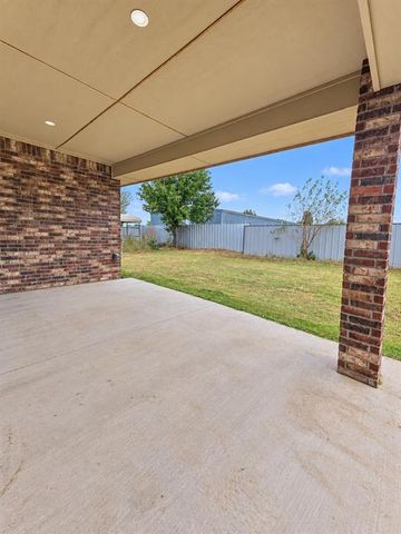 8502 NE 34th Place, Spencer, OK 73084
