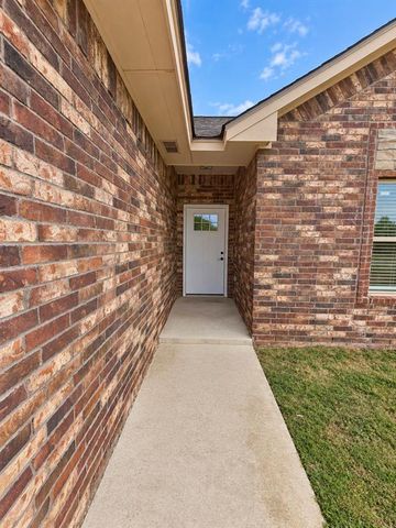 8502 NE 34th Place, Spencer, OK 73084