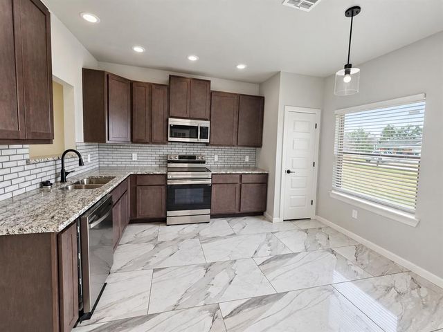 8502 NE 34th Place, Spencer, OK 73084
