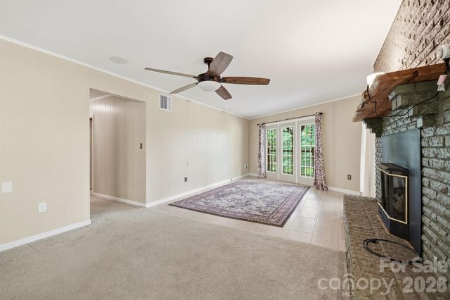 3190 Holly Road, Connelly Springs, NC 28612