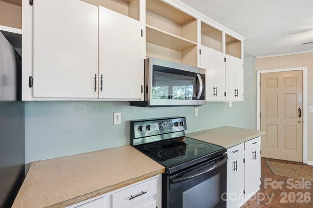 3190 Holly Road, Connelly Springs, NC 28612