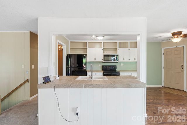 3190 Holly Road, Connelly Springs, NC 28612