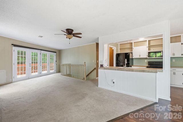 3190 Holly Road, Connelly Springs, NC 28612