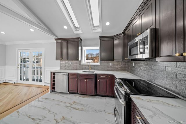 480 Hopatcong Avenue, West Hempstead, NY 11552