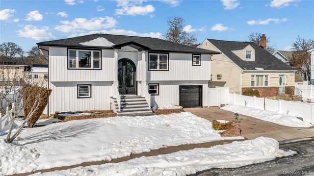 480 Hopatcong Avenue, West Hempstead, NY 11552