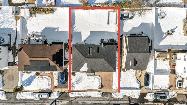 480 Hopatcong Avenue, West Hempstead, NY 11552