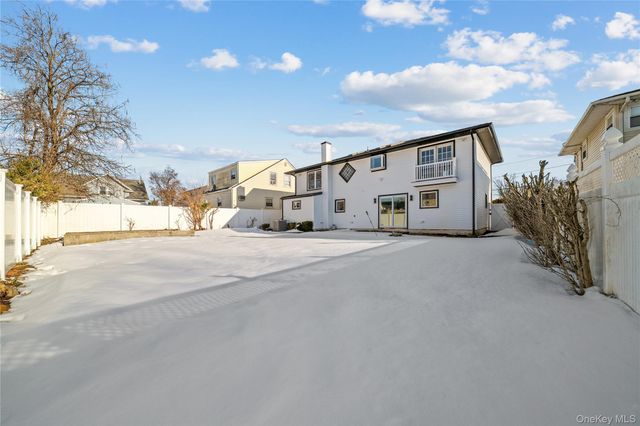 480 Hopatcong Avenue, West Hempstead, NY 11552