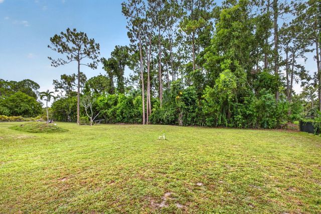 15732 82ND Lane N, The Acreage, FL 33470