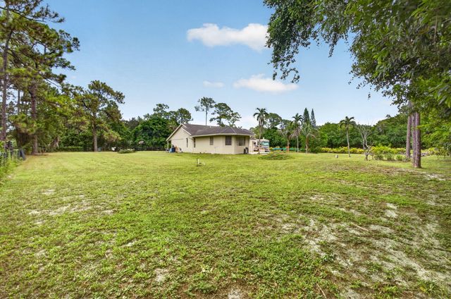 15732 82ND Lane N, The Acreage, FL 33470