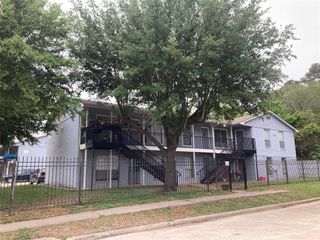 7201 Hallshire Drive 235, Houston, TX 77016