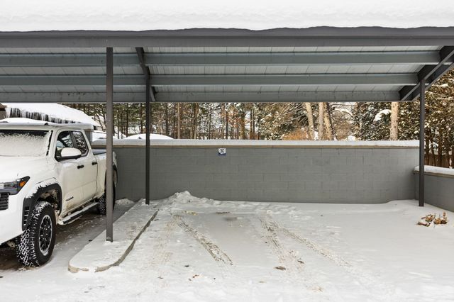 225 E Seventeenth Street, Traverse City, MI 49684