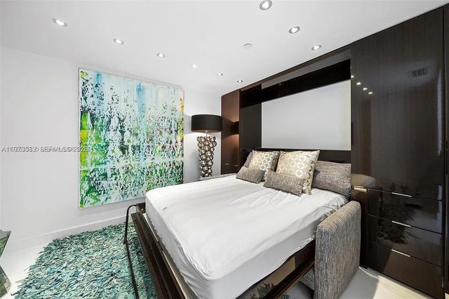 400 S Pointe Dr 1006, Miami Beach, FL 33139