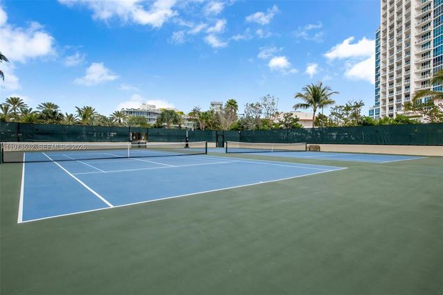 400 S Pointe Dr 1006, Miami Beach, FL 33139