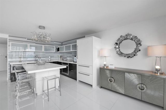 400 S Pointe Dr 1006, Miami Beach, FL 33139