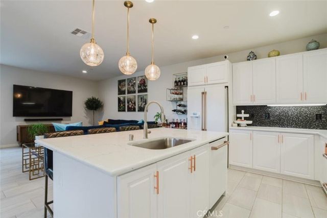 1018 Newberry Lane, Claremont, CA 91711
