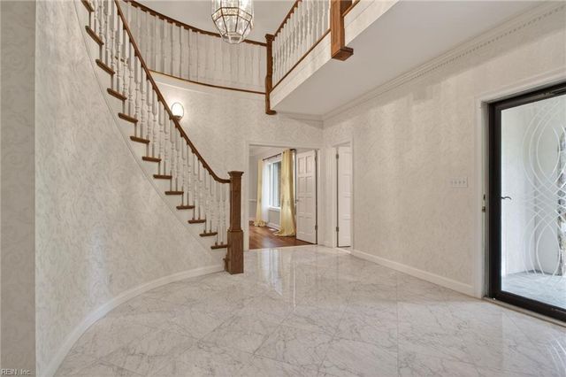 521 Woodards Ford RD, Chesapeake, VA 23322