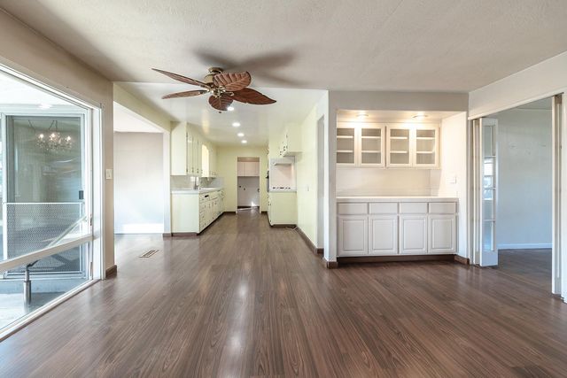 1250 Slayton Dr, Manteca, CA 95336