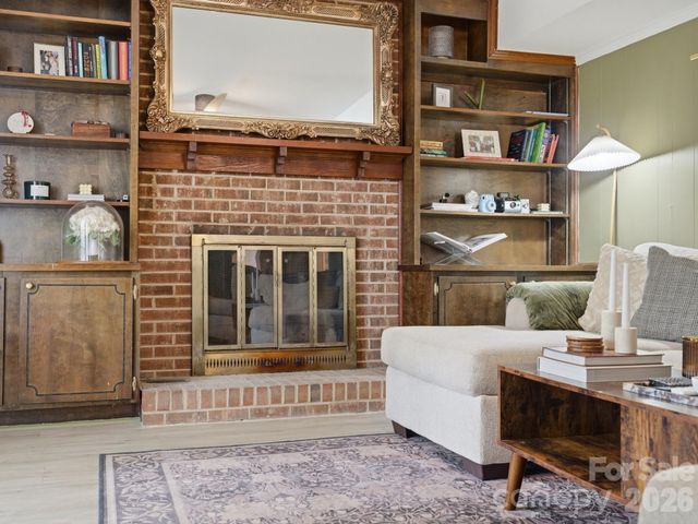 9234 Covedale Drive, Charlotte, NC 28270