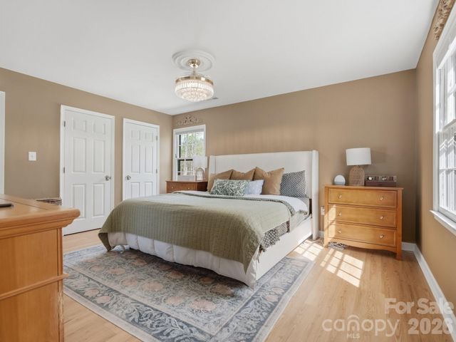 9234 Covedale Drive, Charlotte, NC 28270