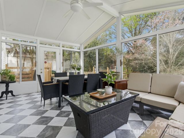 9234 Covedale Drive, Charlotte, NC 28270