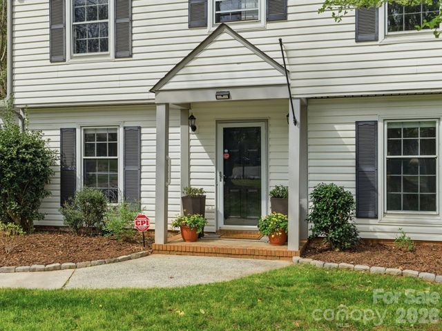 9234 Covedale Drive, Charlotte, NC 28270