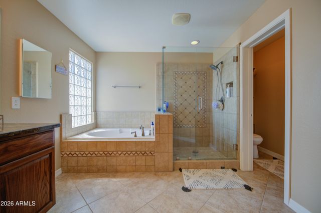 18017 W DESERT Lane, Surprise, AZ 85388