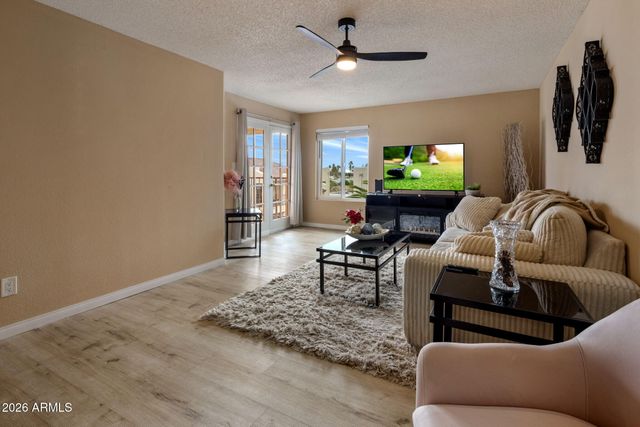 5518 E LINDSTROM Lane 3012, Mesa, AZ 85215