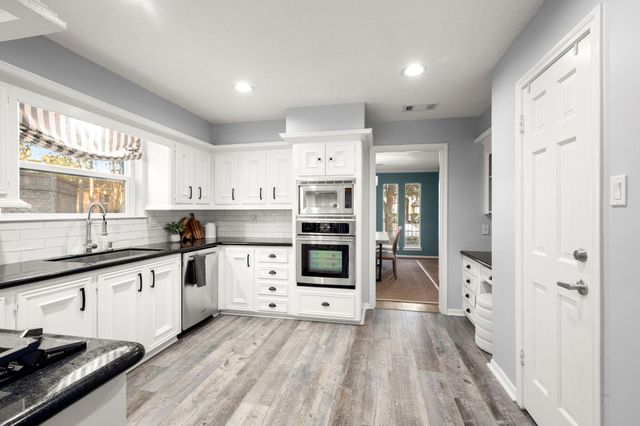 16111 Maplehurst Drive, Spring, TX 77379