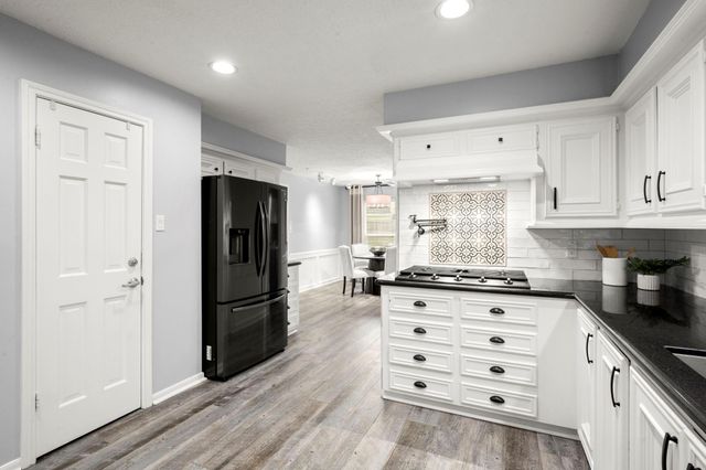 16111 Maplehurst Drive, Spring, TX 77379