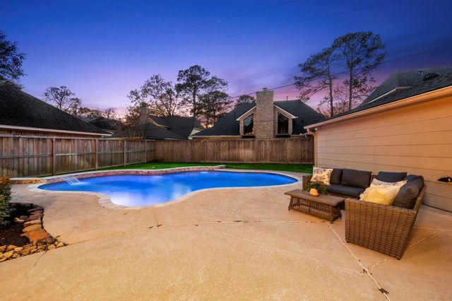 16111 Maplehurst Drive, Spring, TX 77379