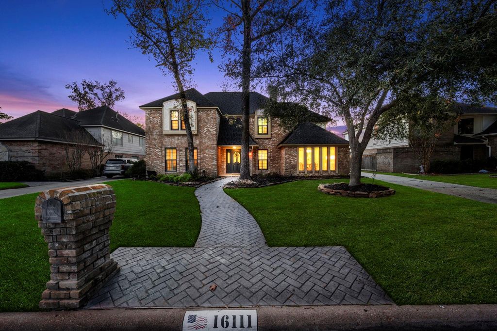 16111 Maplehurst Drive, Spring, TX 77379