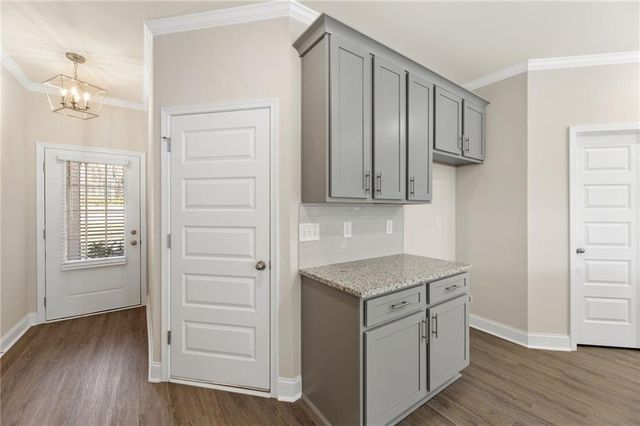 5611 Chickory Drive, Flowery Branch, GA 30542