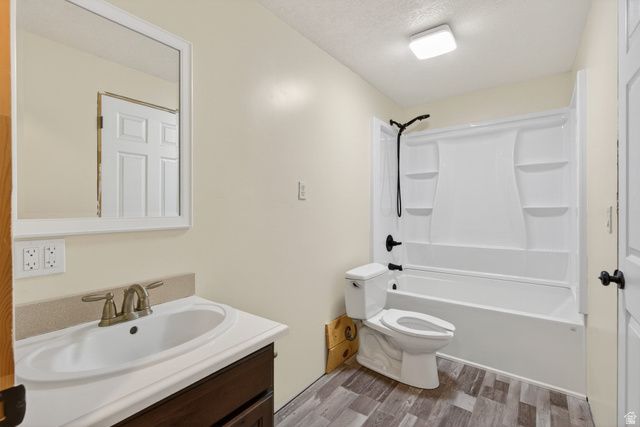 42 E 400 N, Santaquin, UT 84655