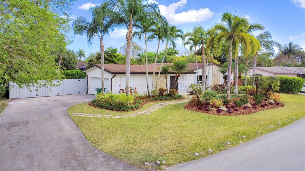 14131 SW 99th Avenue, Miami, FL 33176