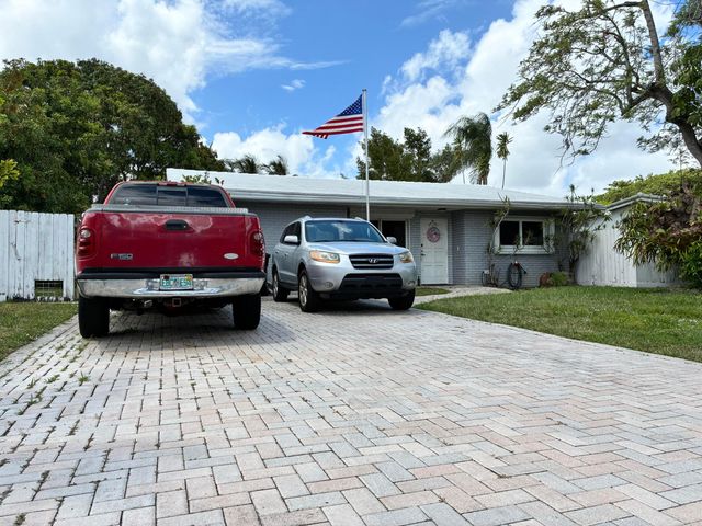 3181 NW 66th, Fort Lauderdale, FL 33309