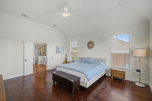 1204 Barberry Drive, Burleson, TX 76028