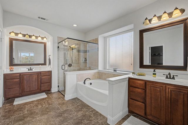 1204 Barberry Drive, Burleson, TX 76028