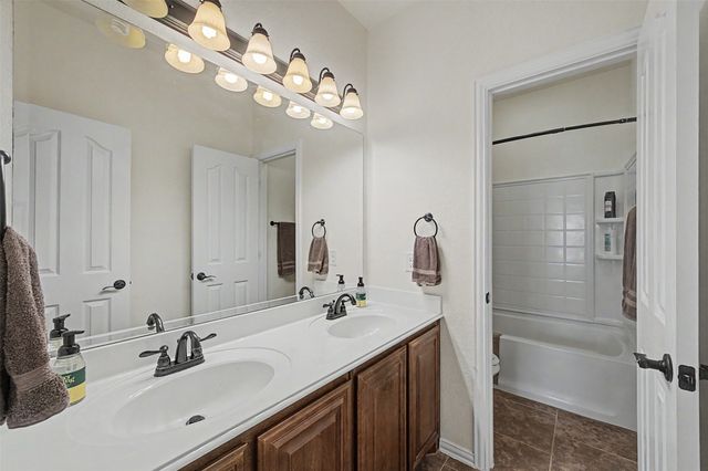 1204 Barberry Drive, Burleson, TX 76028