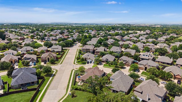 1204 Barberry Drive, Burleson, TX 76028