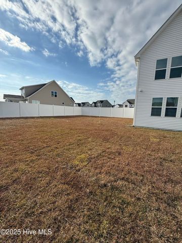 370 Summer Wind Way, Aberdeen, NC 28315